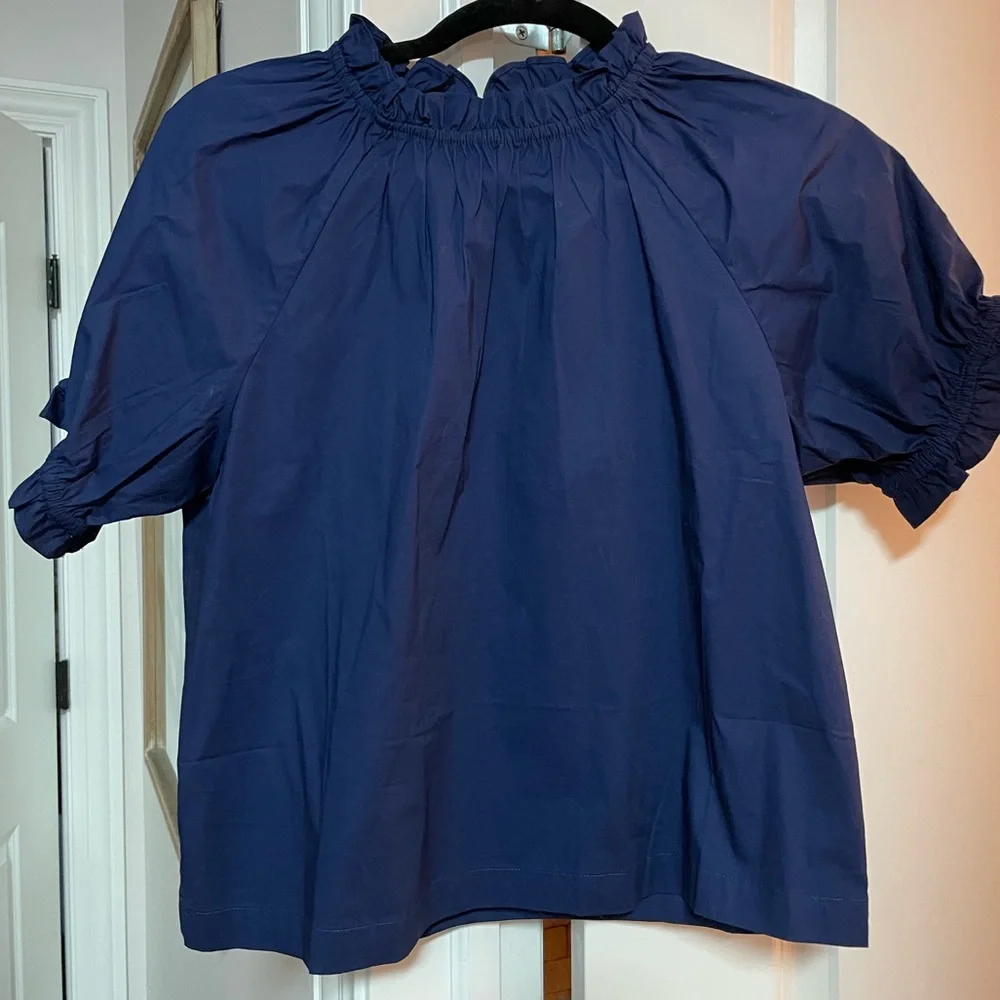 New Hill House Navy Poplin Puff Sleeve Top - Sz S (never worn)